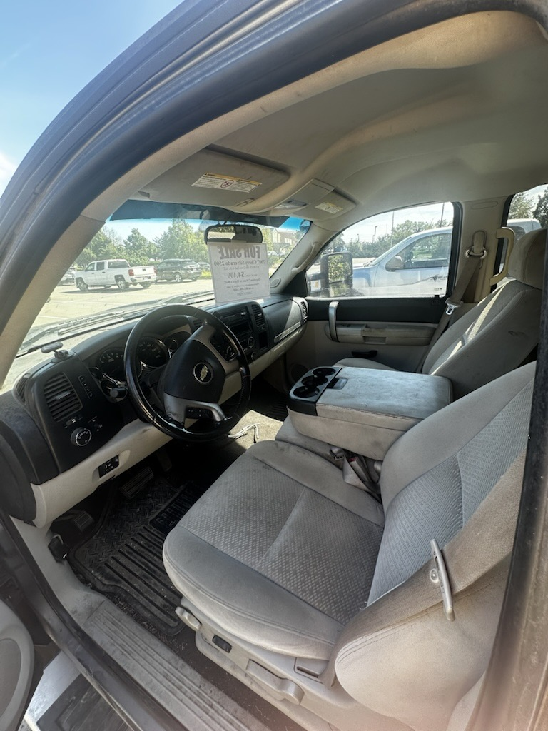 2007 CHEVY FRON SEAT